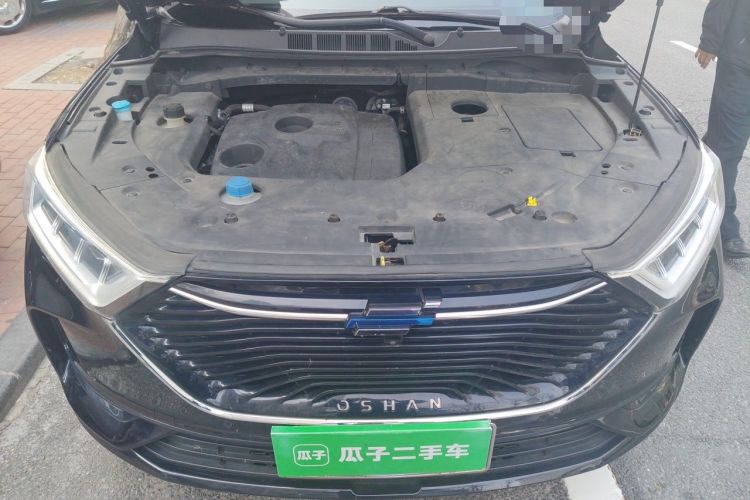 Used CHANGAN OSHAN X7 2021 1.5T Space Freedom Edition with Automatic Parking and Facial Recognition Engine Bay