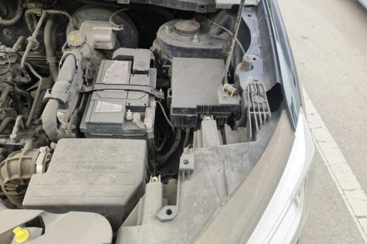 Used CHANGAN OSHAN X7 2021 1.5T Automatic Elite Edition Engine Bay Left