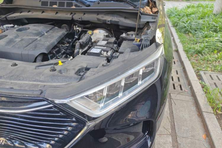 Used CHANGAN OSHAN X7 2021 1.5T Automatic Luxury Model Engine Bay Left