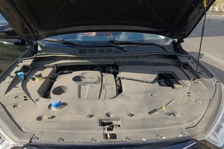 Used CHANGAN OSHAN X7 2021 1.5T Automatic Pilot Version Engine Bay