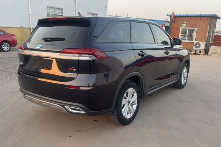 Used CHANGAN OSHAN X7 2021 1.5T Automatic Elite Edition Exterior 5