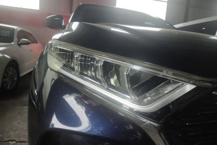 Used CHANGAN OSHAN X7 2021 1.5T Manual Luxury Version Exterior 6