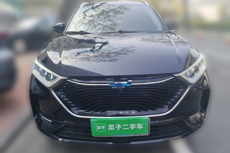 Used CHANGAN OSHAN X7 2021 1.5T Space Freedom Edition with Automatic Parking and Facial Recognition Front