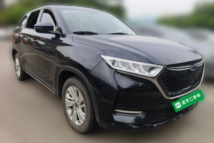 Used CHANGAN OSHAN X7 2021 1.5T Automatic Elite Edition Front Right 45 Deg