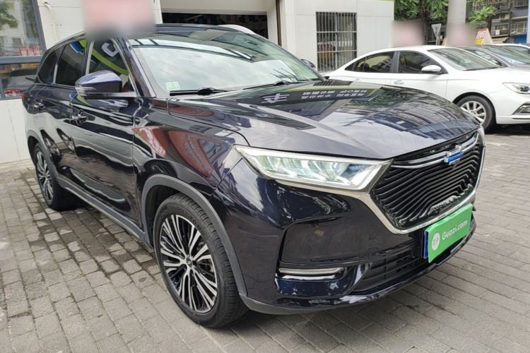 Used CHANGAN OSHAN X7 2021 1.5T Automatic Luxury Model Front Right 45 Deg
