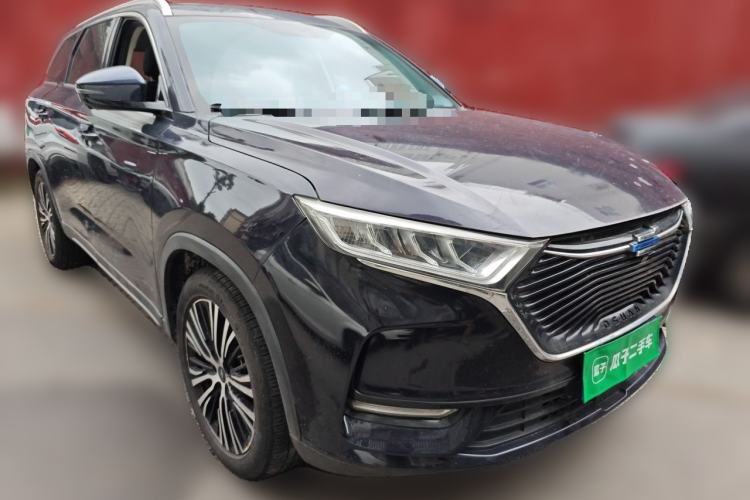 Used CHANGAN OSHAN X7 2021 1.5T Automatic Luxury Model Front Right 45 Deg