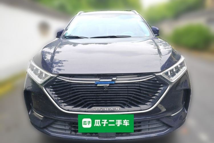 Used CHANGAN OSHAN X7 2021 1.5T Automatic Luxury Model Front