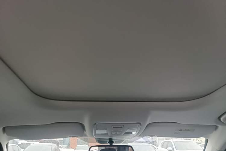 Used CHANGAN OSHAN X7 2021 1.5T Automatic Luxury Model Headliner