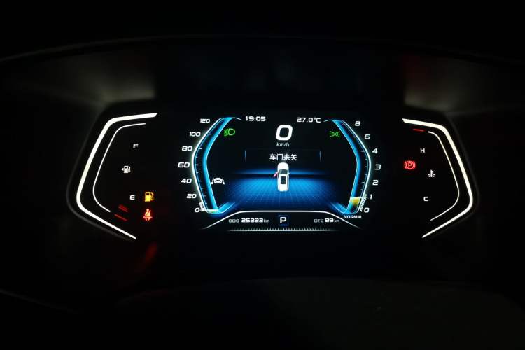 Used CHANGAN OSHAN X7 2021 1.5T Automatic Luxury Model Instrument Cluster