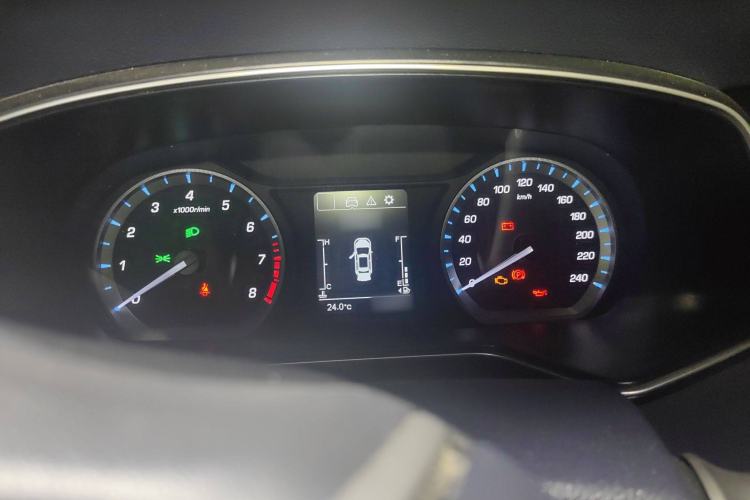 Used CHANGAN OSHAN X7 2021 1.5T Manual Luxury Version Instrument Cluster