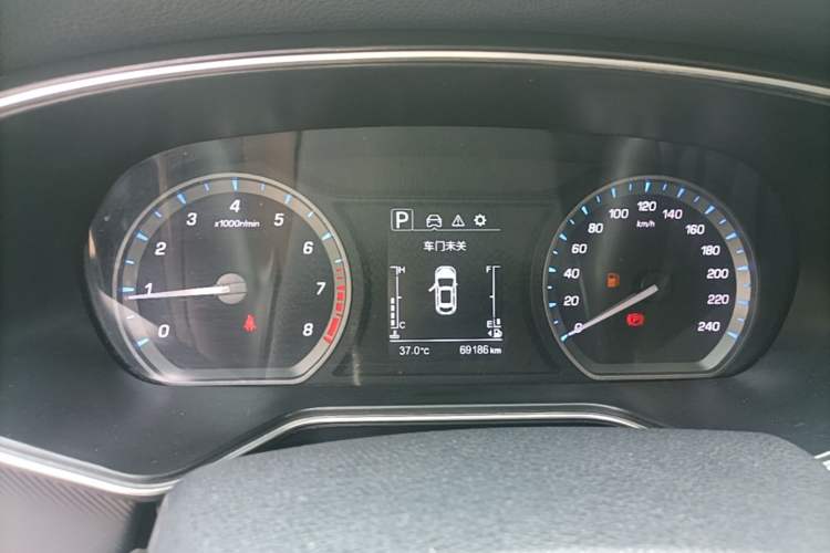 Used CHANGAN OSHAN X7 2021 1.5T Automatic Luxury Version Instrument Cluster