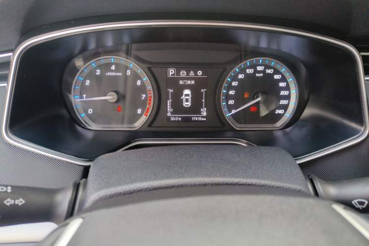 Used CHANGAN OSHAN X7 2021 1.5T Automatic Luxury Version Instrument Cluster