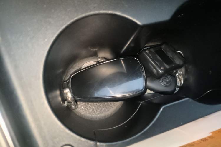Used CHANGAN OSHAN X7 2021 1.5T Automatic Luxury Version Interior 1