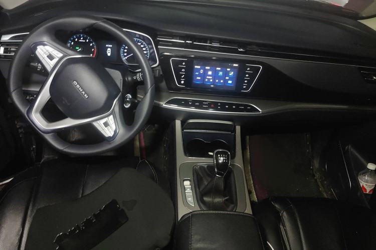 Used CHANGAN OSHAN X7 2021 1.5T Manual Luxury Version Interior 2