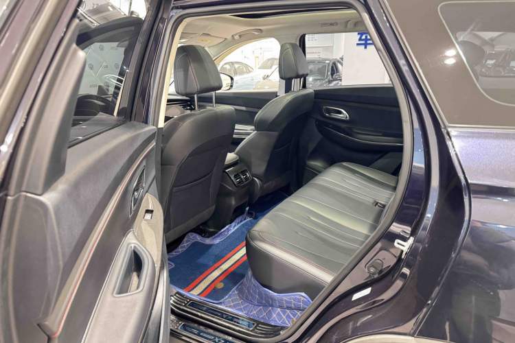 Used CHANGAN OSHAN X7 2021 1.5T Automatic Luxury Version Interior 7