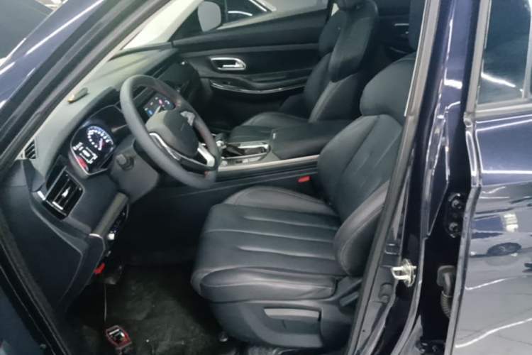 Used CHANGAN OSHAN X7 2021 1.5T Automatic Luxury Version Left Front Seat