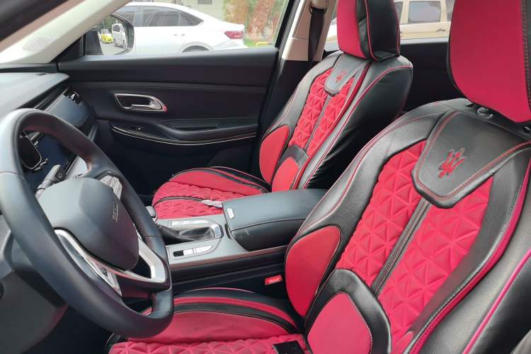 Used CHANGAN OSHAN X7 2021 1.5T Automatic Luxury Version Left Front Seat