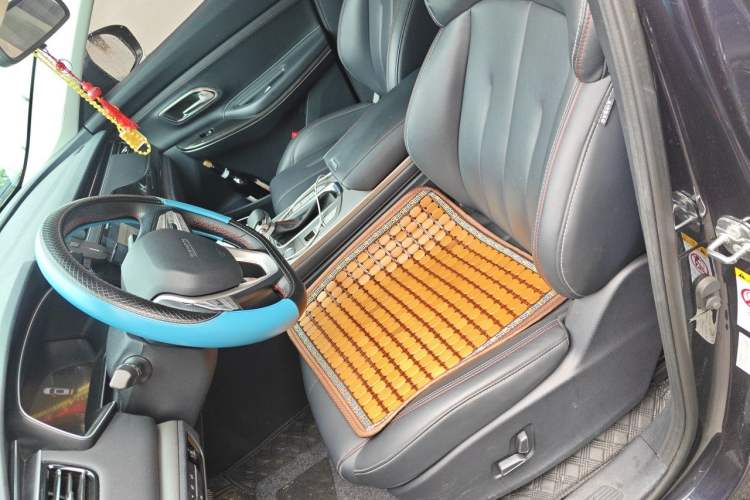 Used CHANGAN OSHAN X7 2021 1.5T Automatic Luxury Model Left Front Seat