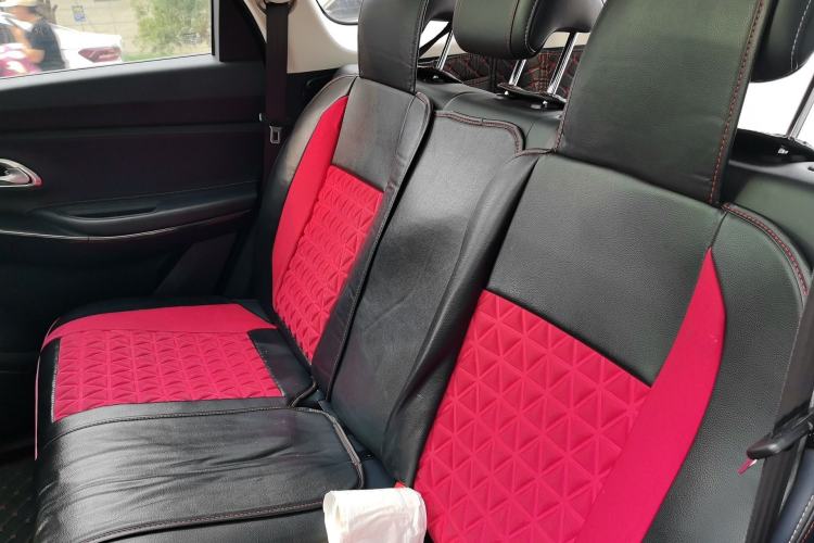 Used CHANGAN OSHAN X7 2021 1.5T Automatic Luxury Version Left Rear Seat