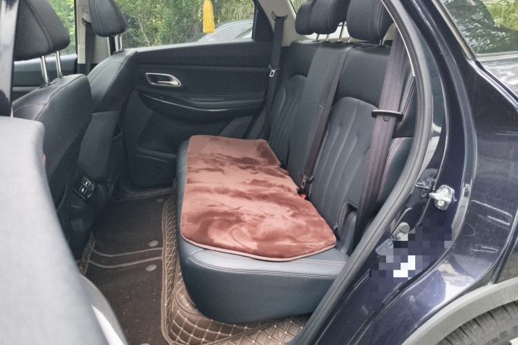 Used CHANGAN OSHAN X7 2021 1.5T Automatic Luxury Model Left Rear Seat