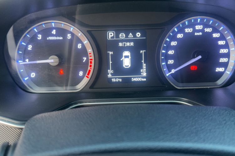 Used CHANGAN OSHAN X7 2021 1.5T Automatic Elite Edition Odometer Close Up