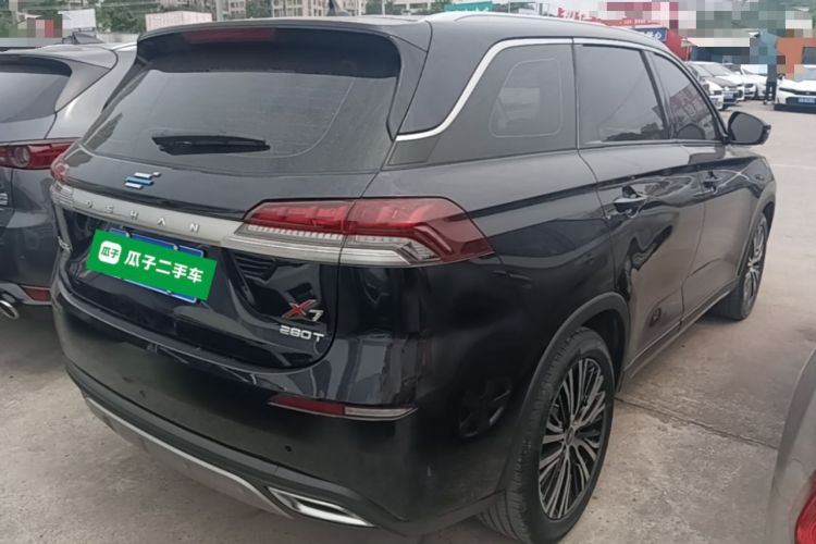 Used CHANGAN OSHAN X7 2021 1.5T Automatic Luxury Model Rear Right 45 Deg