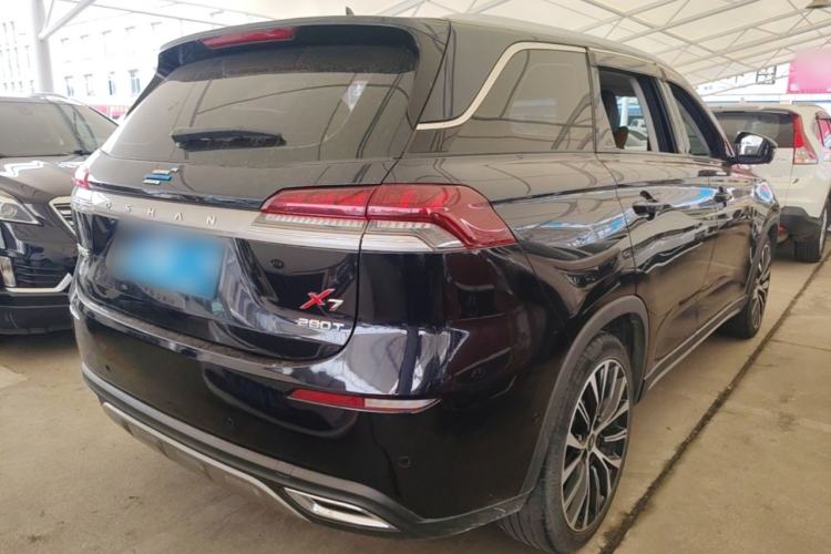 Used CHANGAN OSHAN X7 2021 1.5T Space Freedom Edition with Automatic Parking and Facial Recognition Rear Right 45 Deg