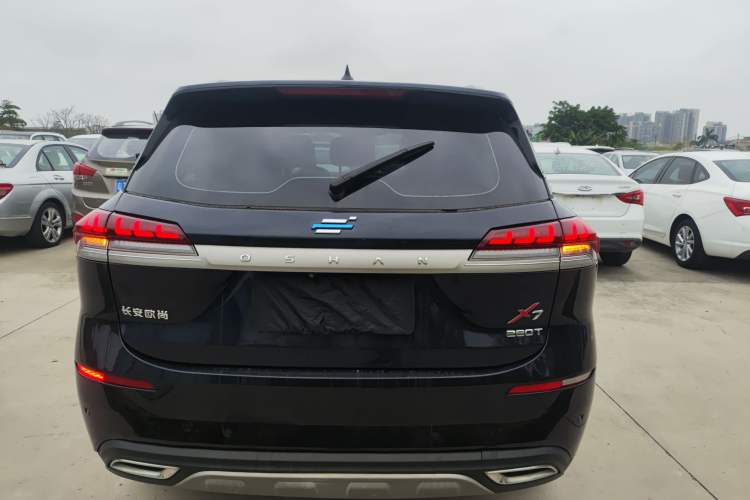 Used CHANGAN OSHAN X7 2021 1.5T Space Freedom Edition with Automatic Parking and Facial Recognition Rear