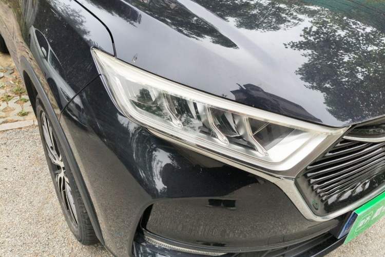 Used CHANGAN OSHAN X7 2021 1.5T Automatic Luxury Model Right Front Headlight