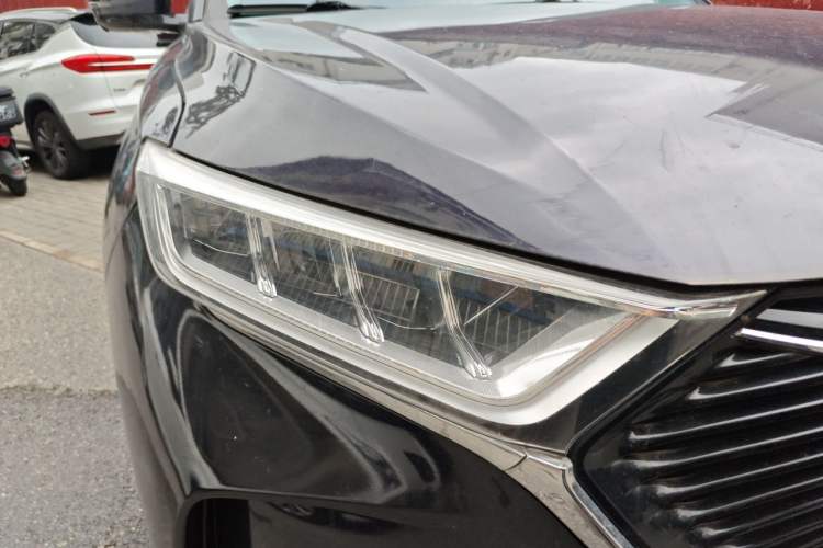Used CHANGAN OSHAN X7 2021 1.5T Automatic Luxury Model Right Front Headlight