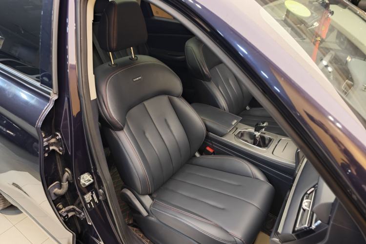 Used CHANGAN OSHAN X7 2021 1.5T Manual Luxury Version Right Front Seat
