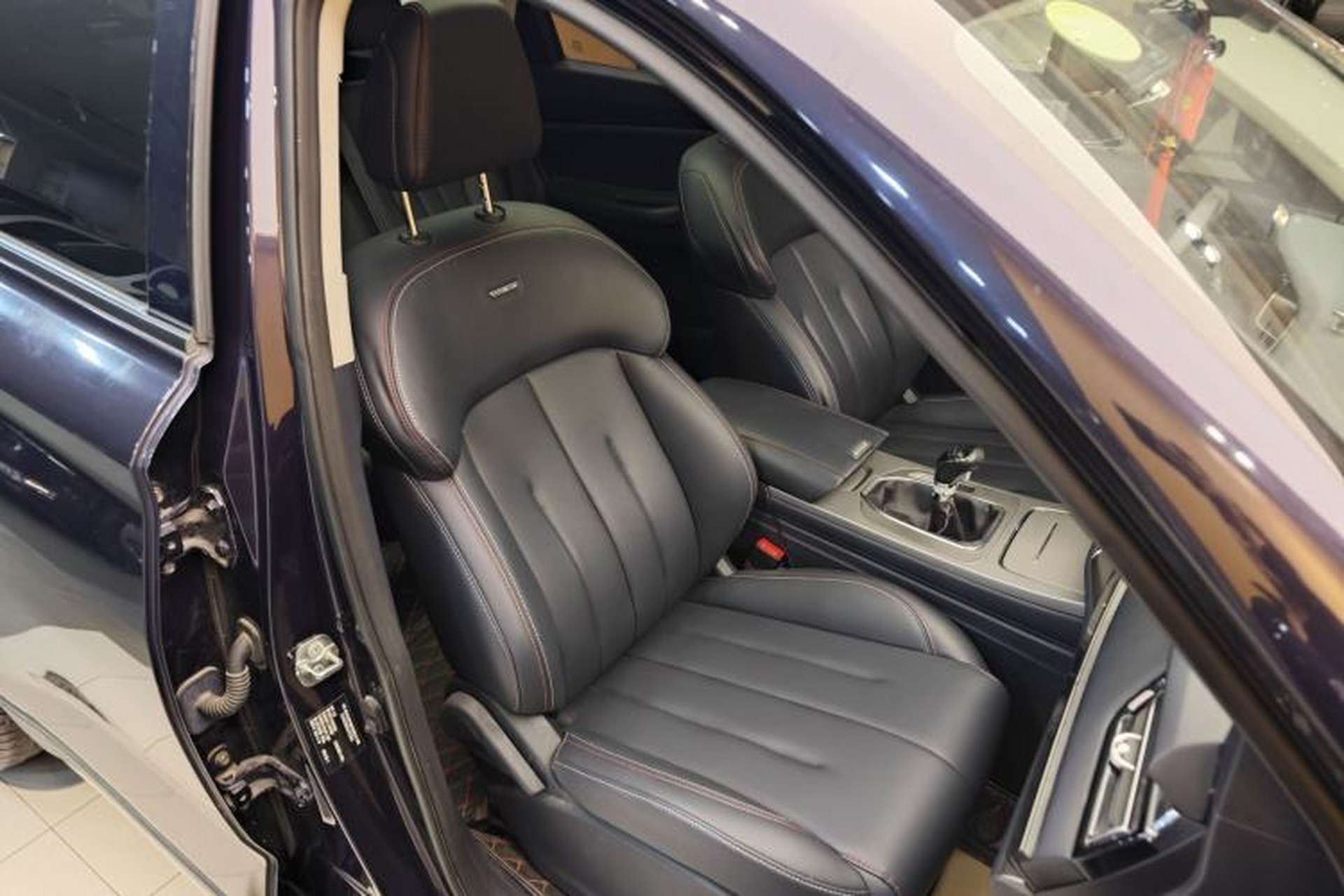 Used CHANGAN OSHAN X7 2021 1.5T Manual Luxury Version Right Front Seat