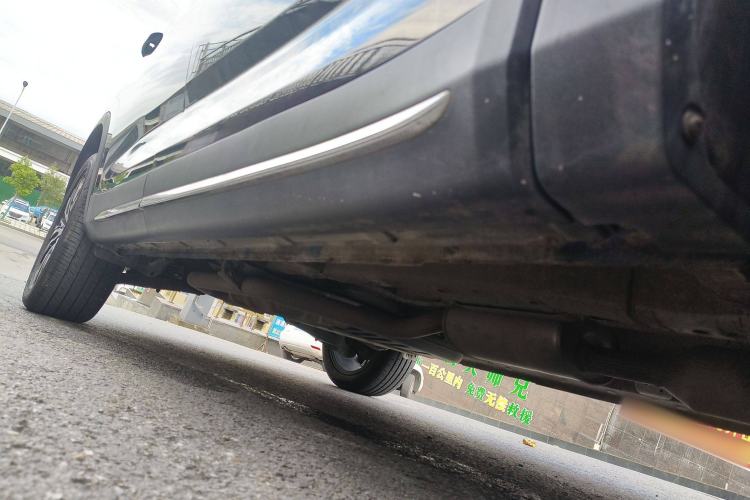 Used CHANGAN OSHAN X7 2021 1.5T Automatic Luxury Version Right Side Sill