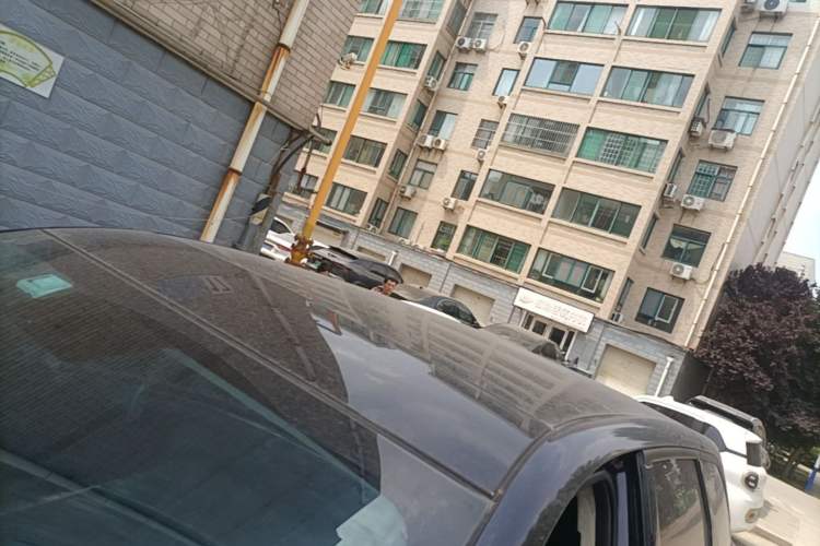 Used CHANGAN OSHAN X7 2021 1.5T Automatic Luxury Version Roof