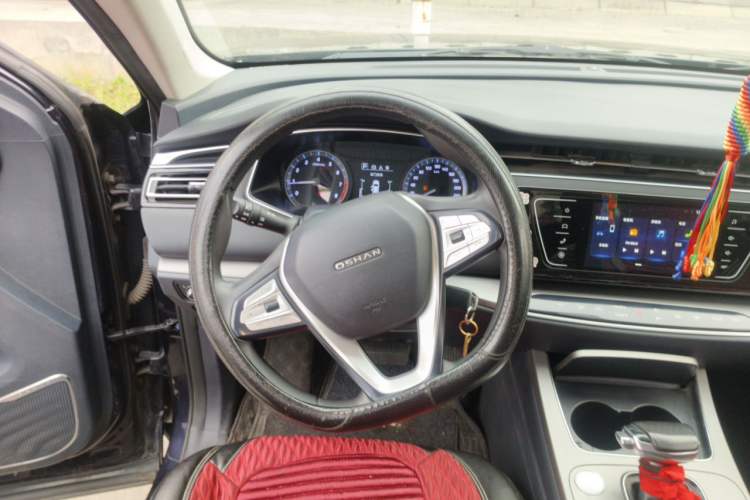 Used CHANGAN OSHAN X7 2021 1.5T Automatic Elite Edition Steering Wheel