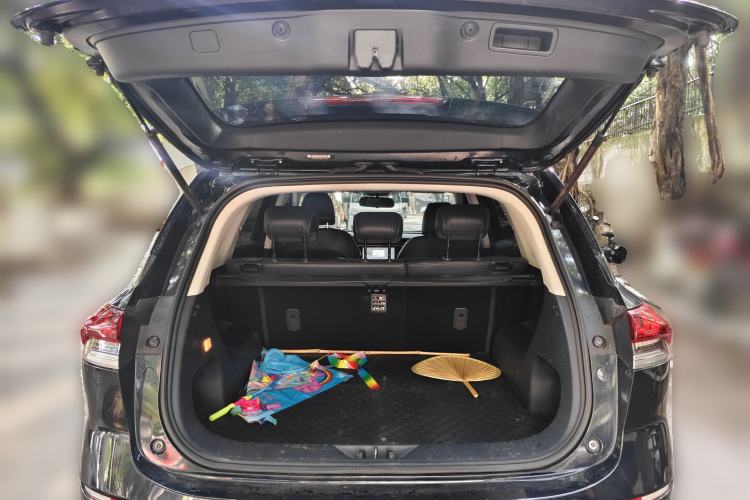 Used CHANGAN OSHAN X7 2021 1.5T Automatic Luxury Model Trunk