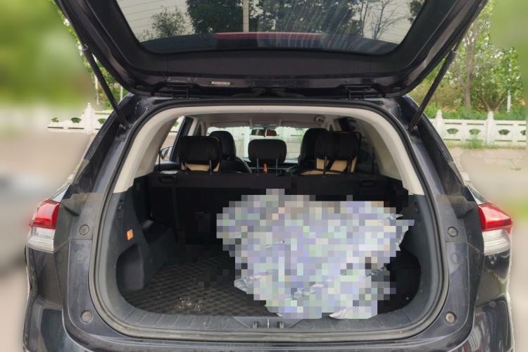Used CHANGAN OSHAN X7 2021 1.5T Automatic Elite Edition Trunk