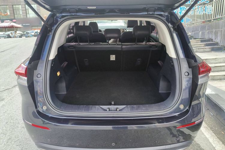 Used CHANGAN OSHAN X7 2021 1.5T Automatic Luxury Version Trunk