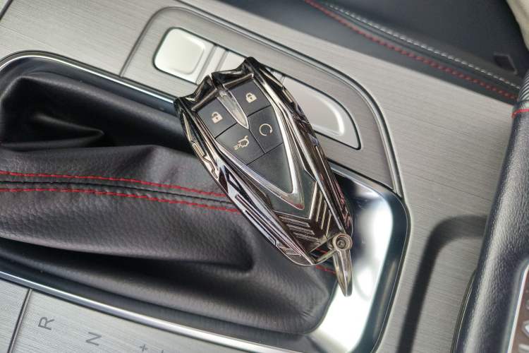 Used CHANGAN OSHAN X7 2021 1.5T Automatic Luxury Version Vehicle Key