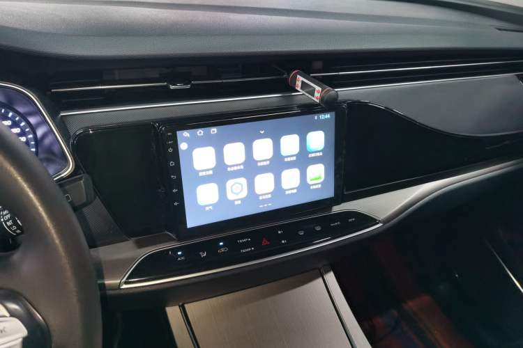 Used CHANGAN OSHAN X7 2021 1.5T Automatic Elite Edition Audio And AC Panel