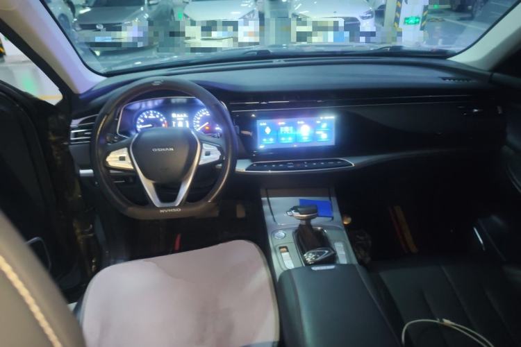 Used CHANGAN OSHAN X7 2021 1.5T Automatic Luxury Version Center Console