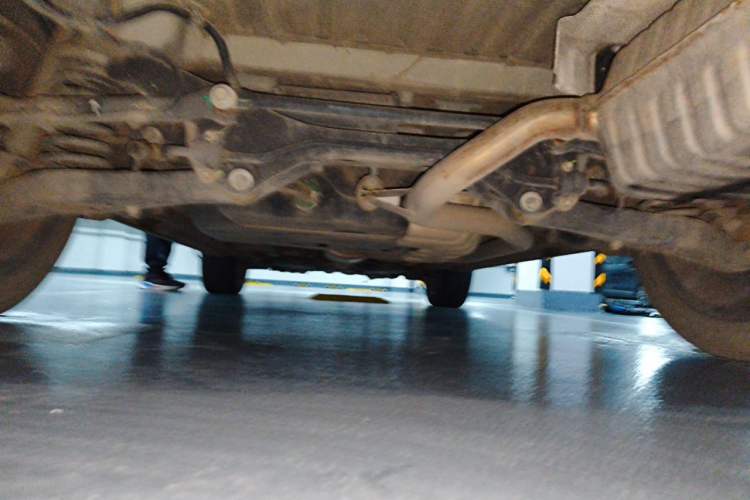 Used CHANGAN OSHAN X7 2021 1.5T Automatic Luxury Version Chassis Rear