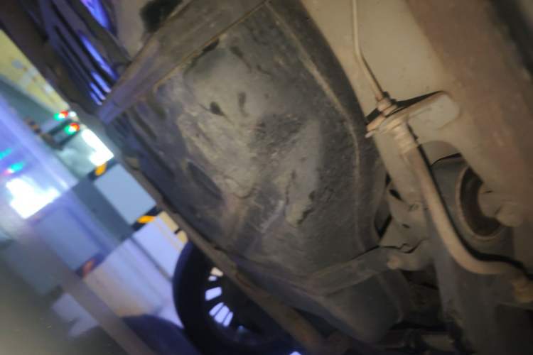 Used CHANGAN OSHAN X7 2021 1.5T Automatic Luxury Version Chassis Rear Left