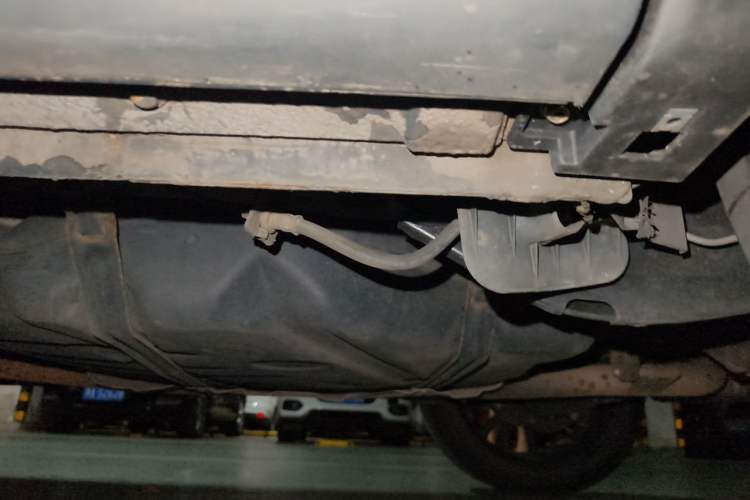 Used CHANGAN OSHAN X7 2021 1.5T Automatic Luxury Model Chassis Rear Left