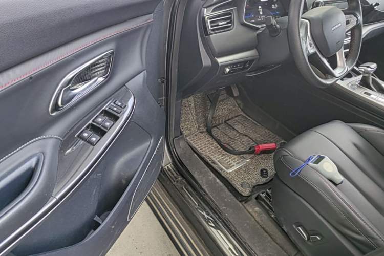 Used CHANGAN OSHAN X7 2021 1.5T Automatic Geeker Edition Driver Seat