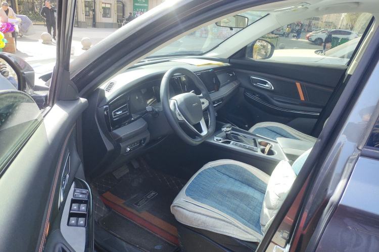 Used CHANGAN OSHAN X7 2021 1.5T Automatic Luxury Model Driver Seat