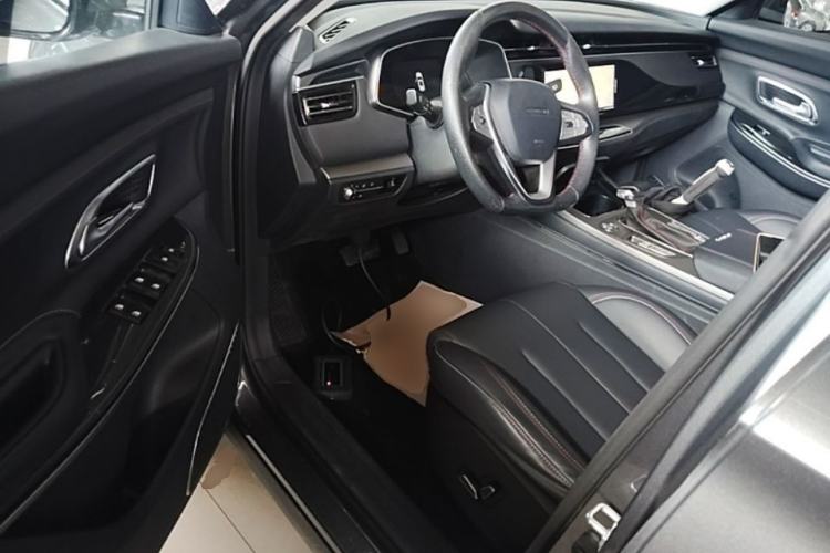 Used CHANGAN OSHAN X7 2021 1.5T Automatic Luxury Model Driver Seat