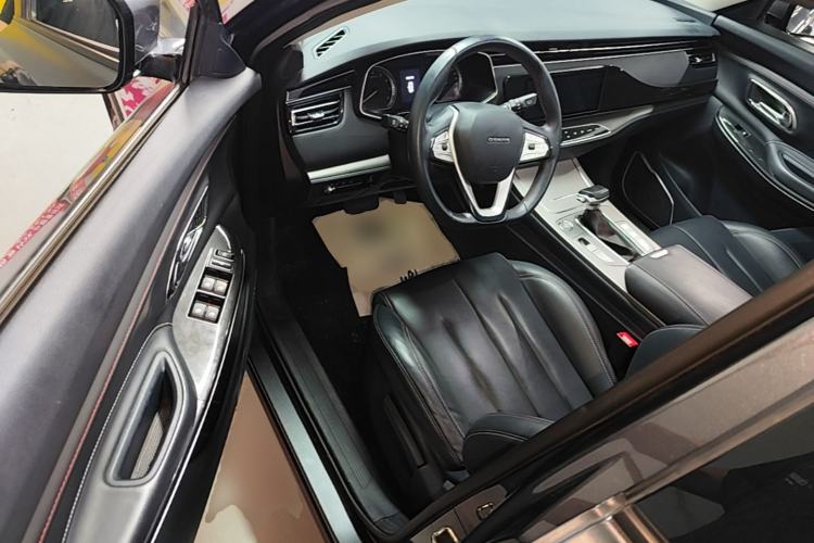 Used CHANGAN OSHAN X7 2021 1.5T Automatic Luxury Version Driver Seat