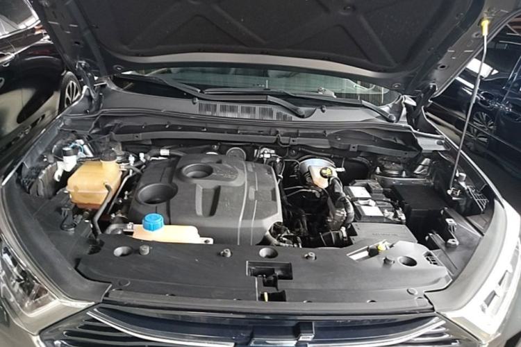 Used CHANGAN OSHAN X7 2021 1.5T Automatic Luxury Model Engine Bay