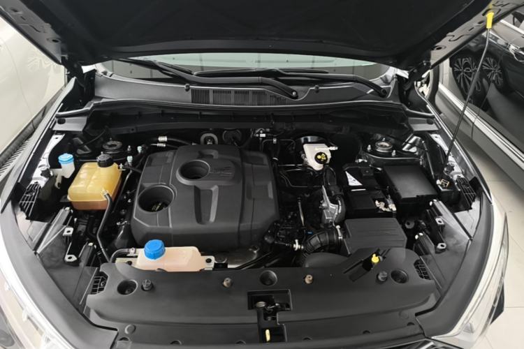 Used CHANGAN OSHAN X7 2021 1.5T Automatic Luxury Model Engine Bay